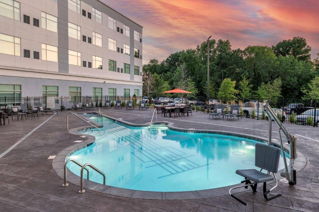 Cambria Nashville